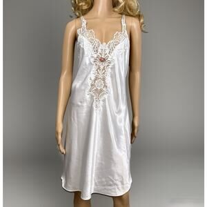 California Dynasty Satin Chemise Large Deep V-Neck Applique Lace Low Back Shiny